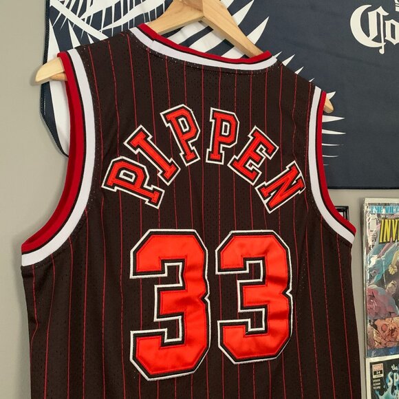 Vintage Chicago Bulls Scotty Pippen Jersey - Picture 5 of 7